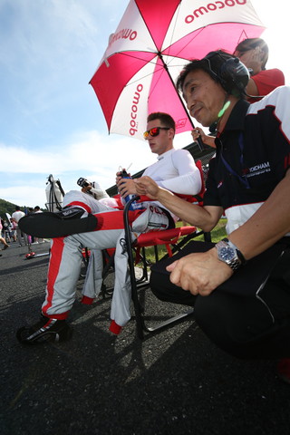 レース1スタート進行: ストフェル・バンドーン（DOCOMO TEAM DANDELION RACING）