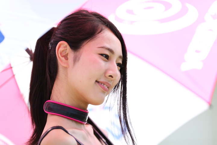 ピットウォーク: レースクイーン