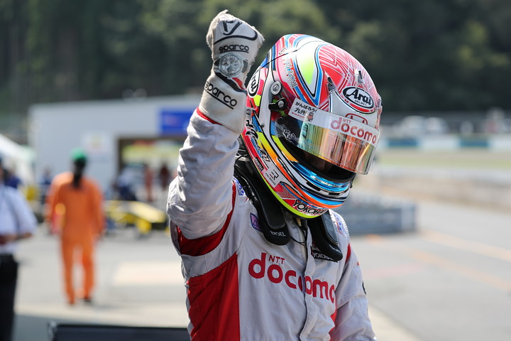 レース2ポールポジションを獲得しガッツボーズの野尻智紀（DOCOMO TEAM DANDELION RACING）