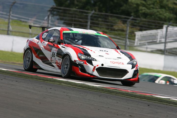 ST-4クラスポールポジションの松井孝允／大嶋和也／井口卓人／蒲生尚弥組（TOYOTA Team TOM'S SPIRIT 86）