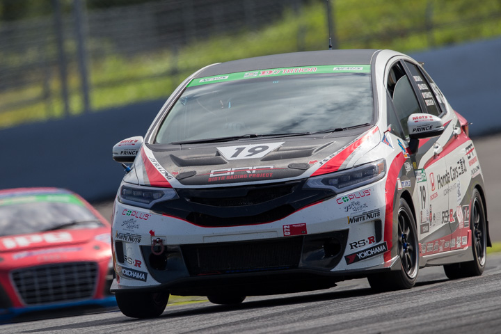 ST-5クラス優勝は古宮正信／松田智也／吉本晶哉／奥村浩一組（BRP★J'S RACINGホンダカーズ三重北FIT）