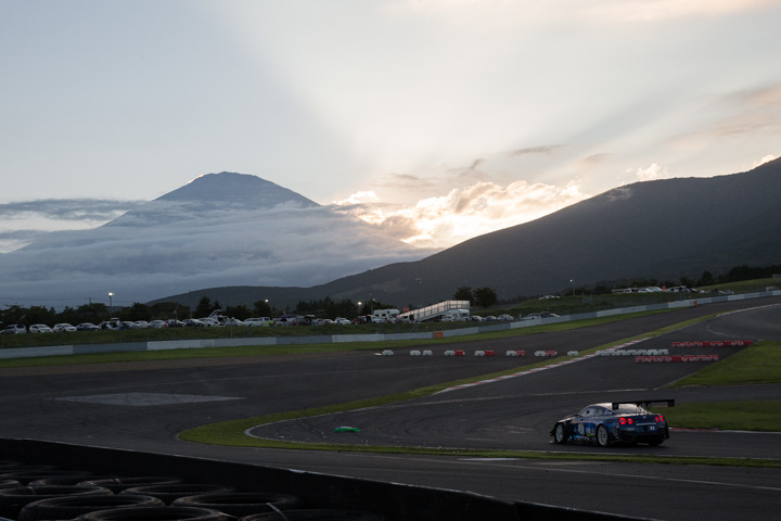 レース終盤、富士山が顔を出した