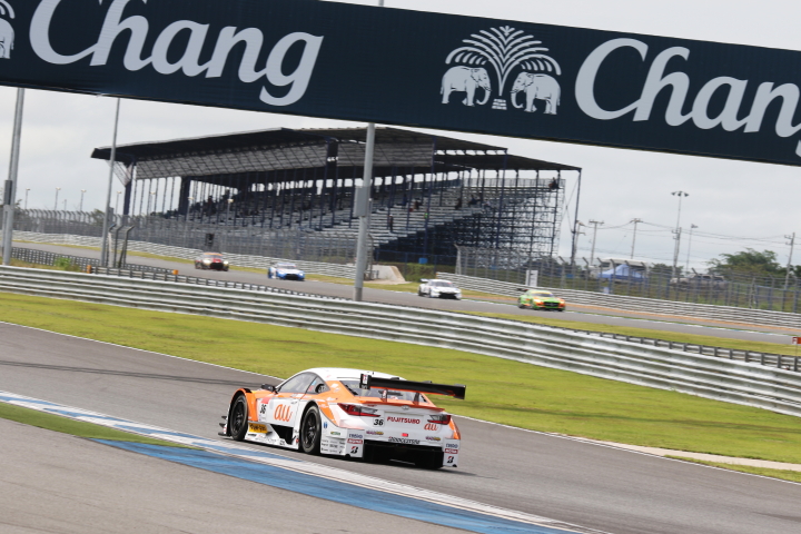 公式練習: 伊藤大輔／ニック・キャシディ組（au TOM'S RC F）