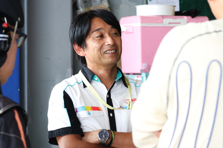 公式練習: 片山右京監督（GOODSMILE RACING & TeamUKYO）