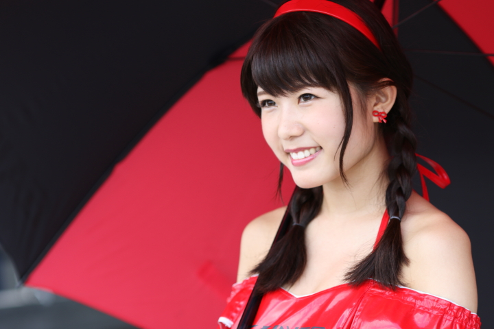 ピットウォーク: レースクイーン