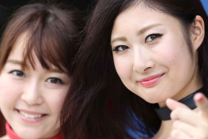 ピットウォーク: レースクイーン