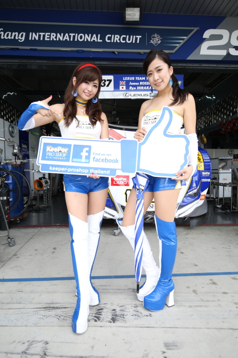 ピットウォーク: レースクイーン