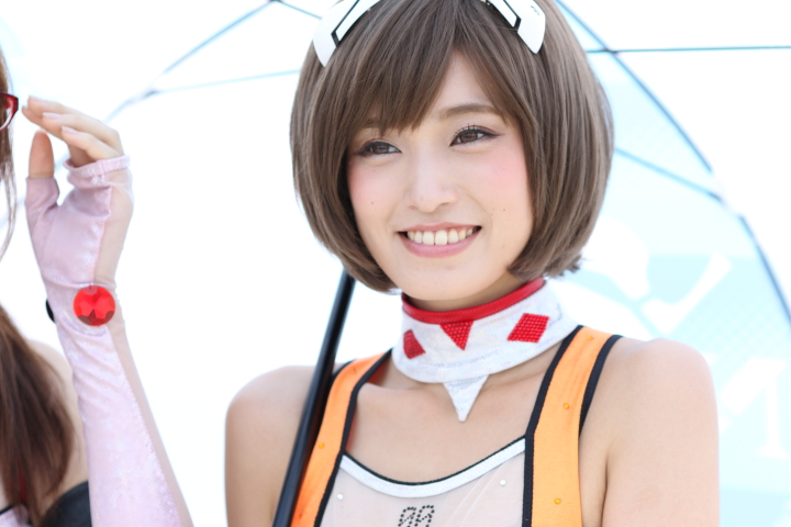 ピットウォーク: レースクイーン