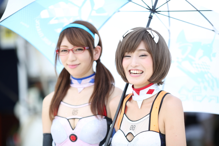 ピットウォーク: レースクイーン