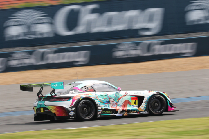 フリー走行: 谷口信輝／片岡龍也組（グッドスマイル初音ミクAMG）