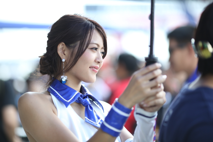 ピットウォーク: レースクイーン