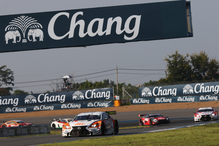 決勝レース: ニック・キャシディ（au TOM'S RC F）