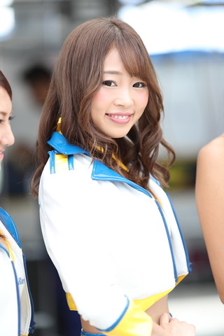 ピットウォーク: レースクイーン