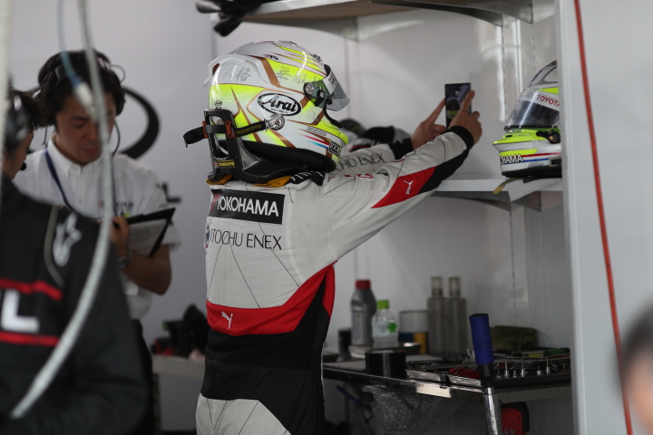 公式予選: 関口雄飛（ITOCHU ENEX TEAM IMPUL）