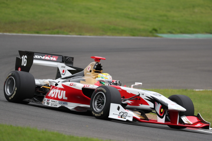 公式予選: 山本尚貴（TEAM無限SF14）