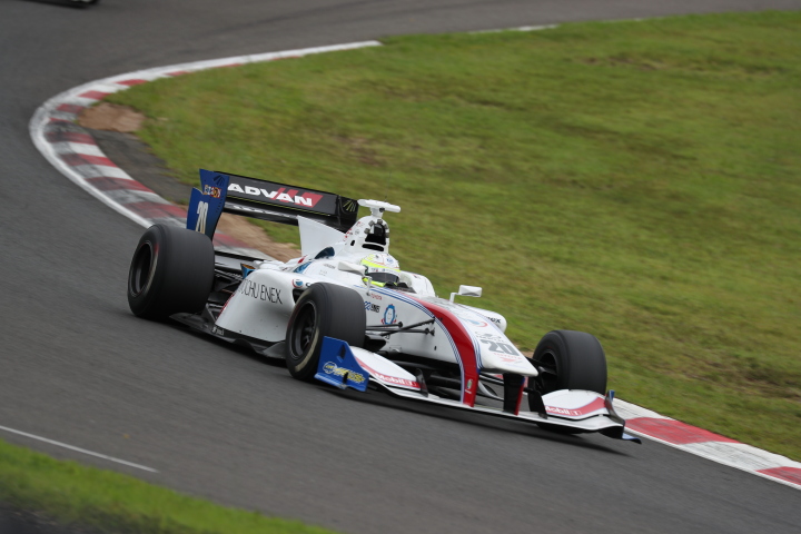 公式予選: 関口雄飛（ITOCHU ENEX TEAM IMPUL SF14）