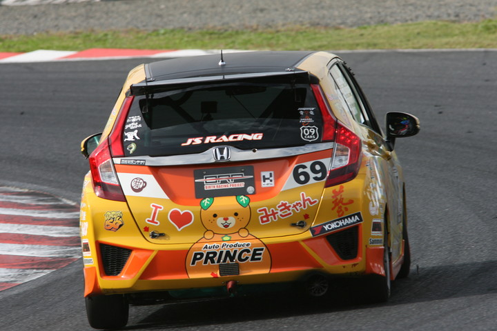 ST-5クラス決勝2位は大野尊久／梅本淳一組（BRP★J'S RACINGホンダカーズ浜松北みきゃんFIT）