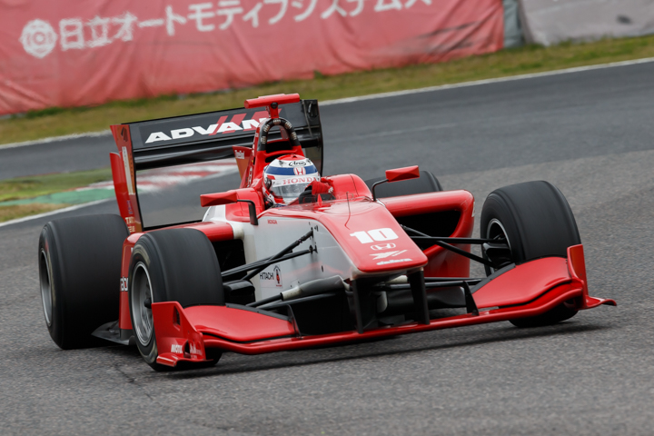 合同・ルーキーテスト: 午前トップの塚越広大（REAL RACING）