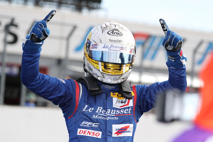 優勝した川合孝汰（Le Beausset Motorsports）