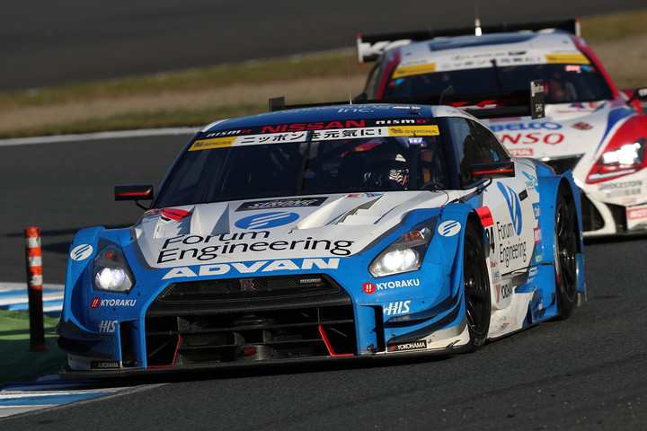 終盤の柳田真孝とヘイキ・コバライネンの行き詰まるトップ争い