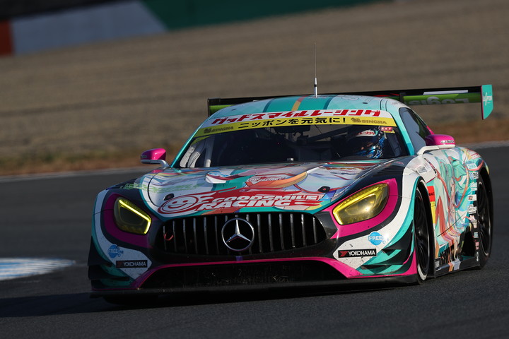 GT300クラス決勝3位は谷口信輝／片岡龍也組（グッドスマイル初音ミクAMG）