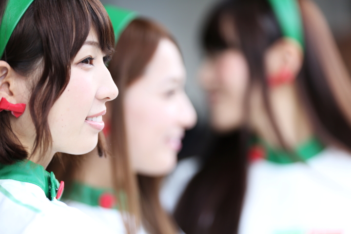 ピットウォーク: レースクイーン