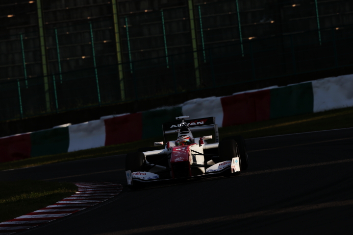 決勝レース2: ストフェル・バンドーン（DOCOMO DANDELION M41S SF14）