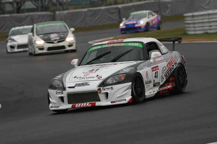 ST-4クラス決勝2位は植松忠雄／石川京侍／兵藤信一組（TAKUMI × HERO'S SSR ings S2000）