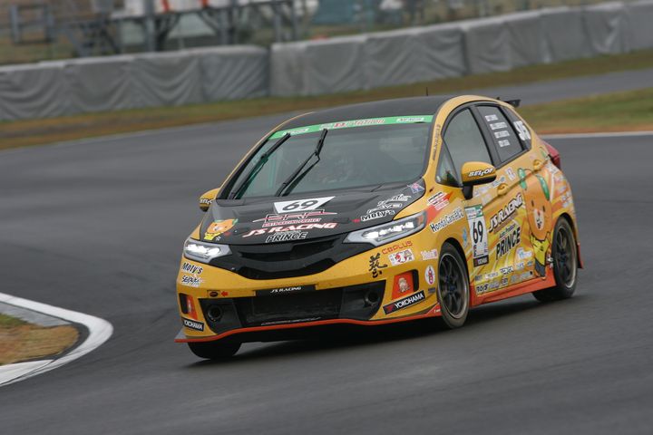 ST-5クラス決勝3位は大野尊久／梅本淳一／窪田俊浩組（BRP★J'S RACINGホンダカーズ浜松北みきゃんFIT）