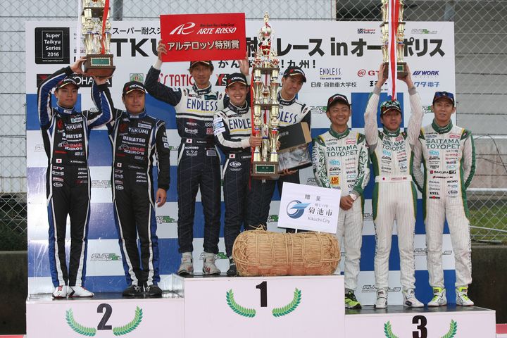 ST-4クラスの表彰式