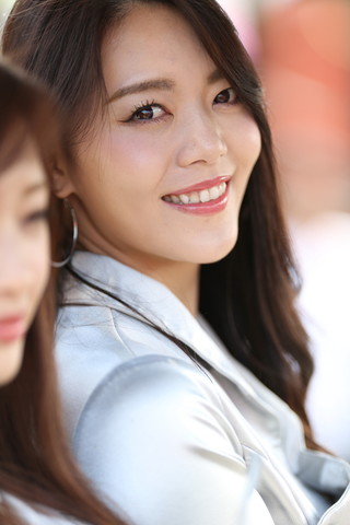 ピットウォーク: レースクイーン