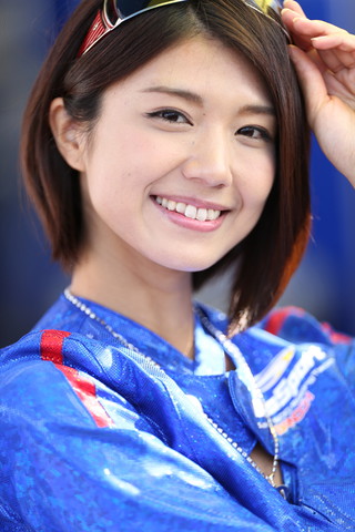 ピットウォーク: レースクイーン