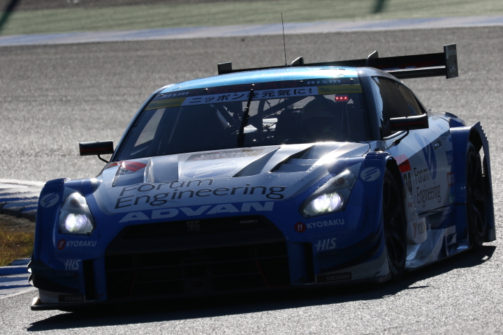 決勝レース: 佐々木大樹（フォーラムエンジニアリングADVAN GT-R）