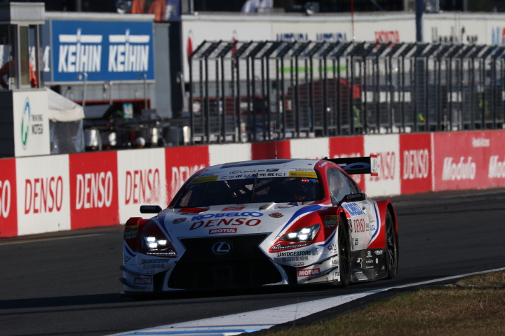 決勝レース: ヘイッキ・コバライネン（DENSO KOBELCO SARD RC F）