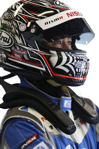 スタート進行: 柳田真孝（KONDO RACING）