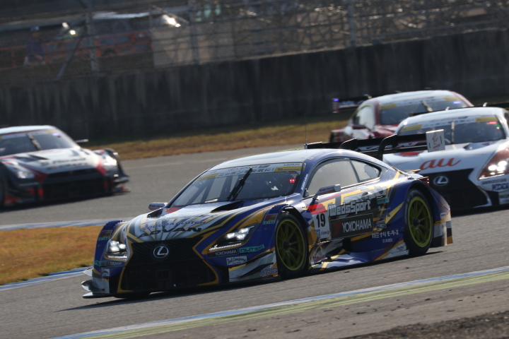 決勝レース: 関口雄飛（WedsSport ADVAN RC F）