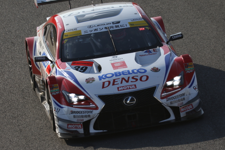 決勝レース: ヘイッキ・コバライネン（DENSO KOBELCO SARD RC F）