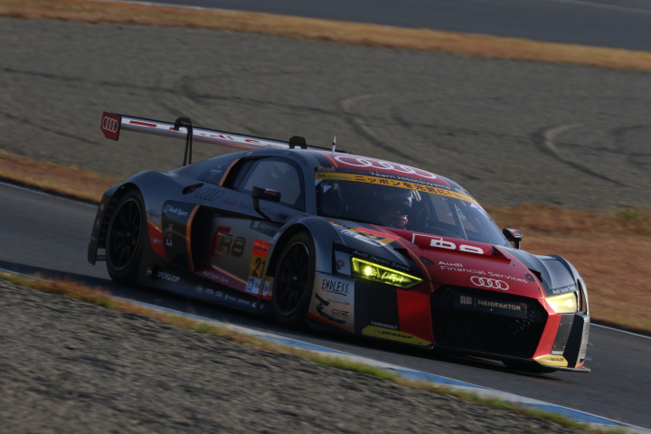 決勝レース: 藤井誠暢（Hitotsuyama Audi R8 LMS）