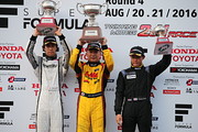f3-rd11-r-podium-n