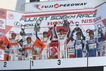 gt-rd2-r-podium-300