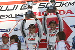 gt-rd2-r-podium-winner-300