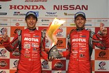 決勝フォトセッション: GT500クラスのウィナー gt-rd2-r-ps-winner-500