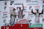 sf-rd7-r2-podium