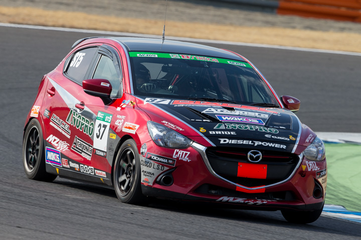 テストデー: ST-5クラス・DXLアラゴスタNOPROデミオSKY-D（MAZDA DEMIO DIESEL TURBO）