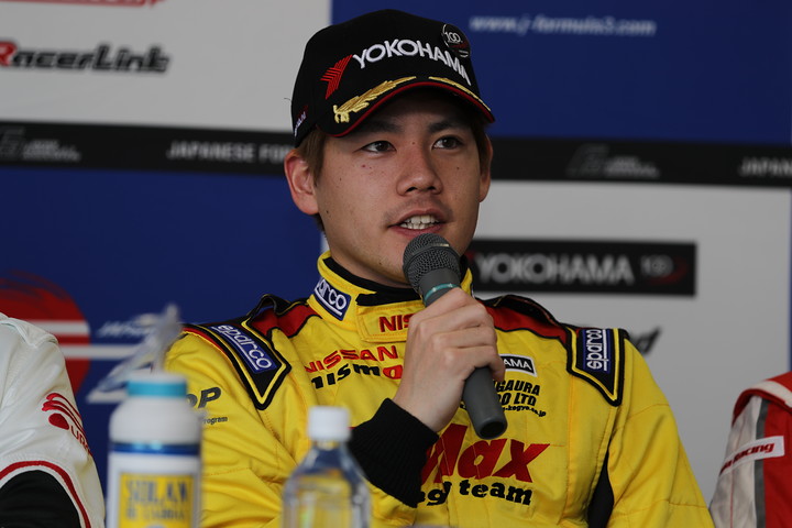 決勝2位の高星明誠（B-MAX Racing Team with NDDP）