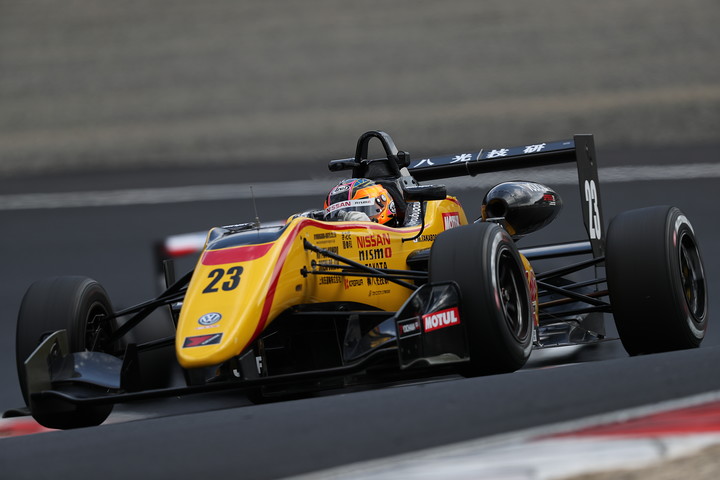 優勝は高星明誠（B-MAX NDDP F3）