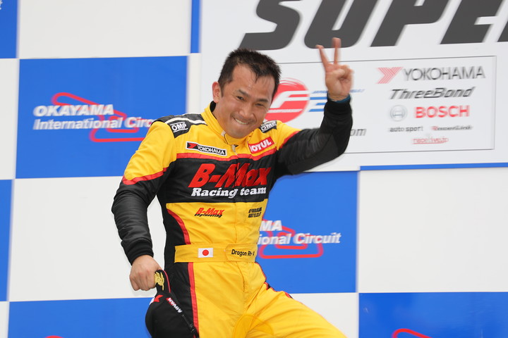 Nクラスで優勝したDRAGON（B-MAX RACING TEAM）