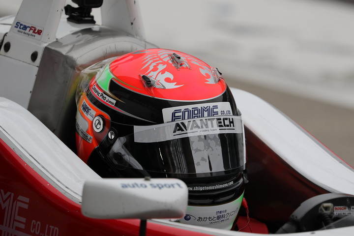 第4,5戦公式予選: アレックス・パロウ（ESP THREEBOND）