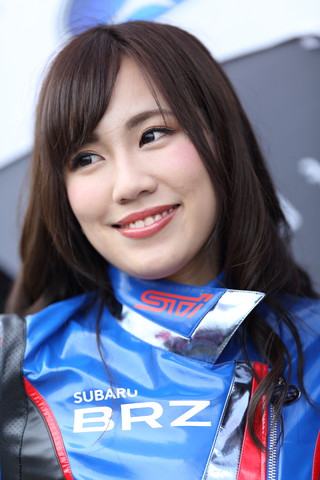 ピットウォーク: レースクイーン