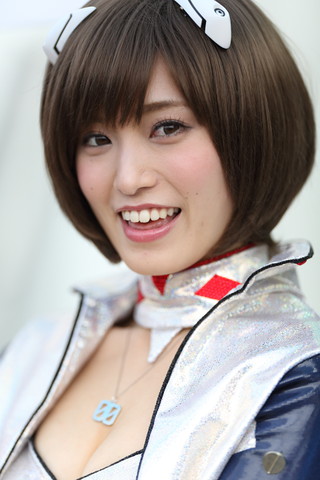 ピットウォーク: レースクイーン